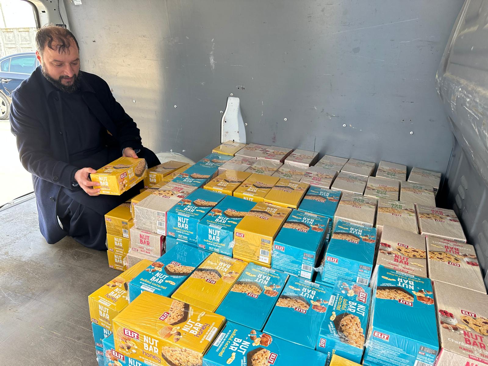 The van full of NutBar boxes, ready to leave